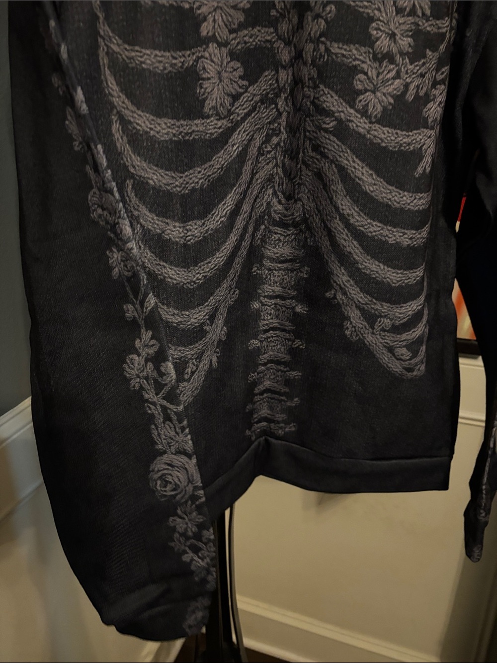 Halloween Black Hoodie with Gray Floral Skeleton Print - Halloween store (M) - Picture 3 of 8